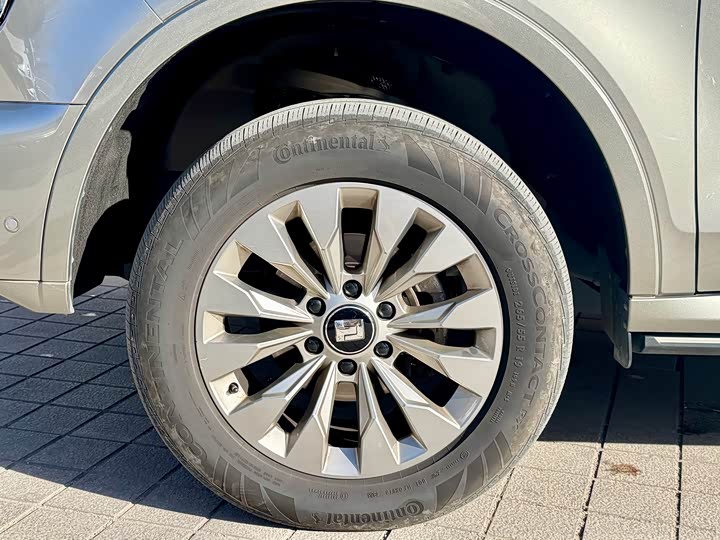 Tank 500 2023 2023款 3.0T 运动版 造境型 7座