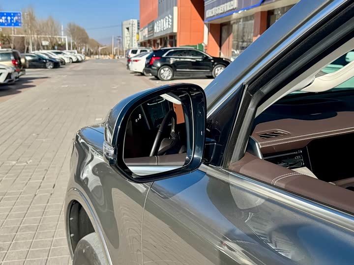 Tank 500 2023 2023款 3.0T 运动版 造境型 7座