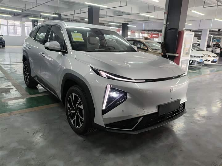 Geely Galaxy L7 2025 2025款 EM-i 115km 远航版