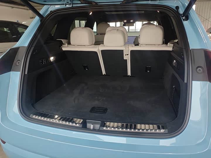 LiXiang L7 2025 2025款 Ultra 智能焕新版