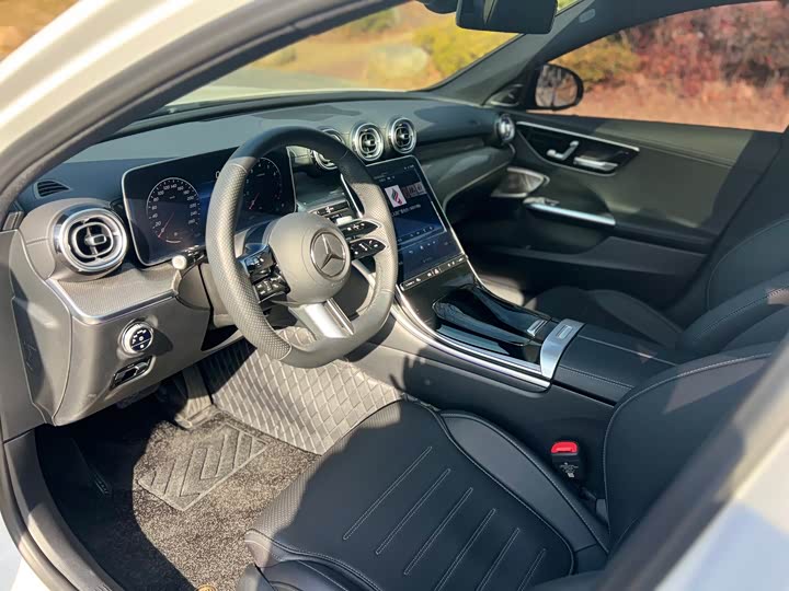 Mercedes-Benz C-Class 2025 2025款 改款 C 260 L 皓夜运动版