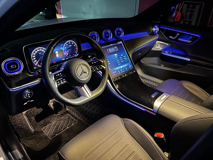 Mercedes-Benz C-Class 2025 2025款 改款 C 260 L 皓夜运动版