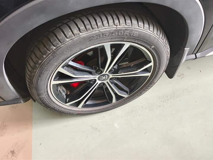 BYD Song Plus 2020 2020款 1.5T 自动尊贵型