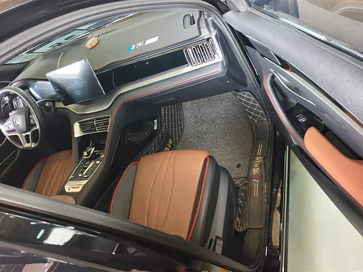 BYD Song Plus 2020 2020款 1.5T 自动尊贵型