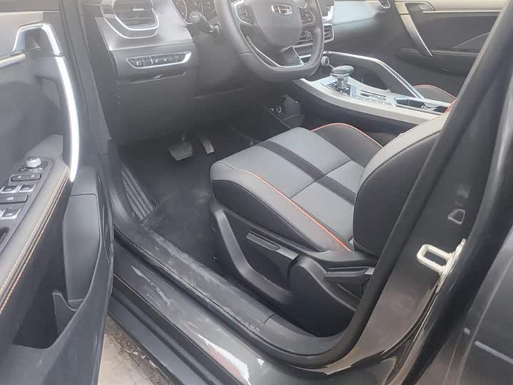 Geely Coolray 2024 2024款 1.5T DCT 龙腾