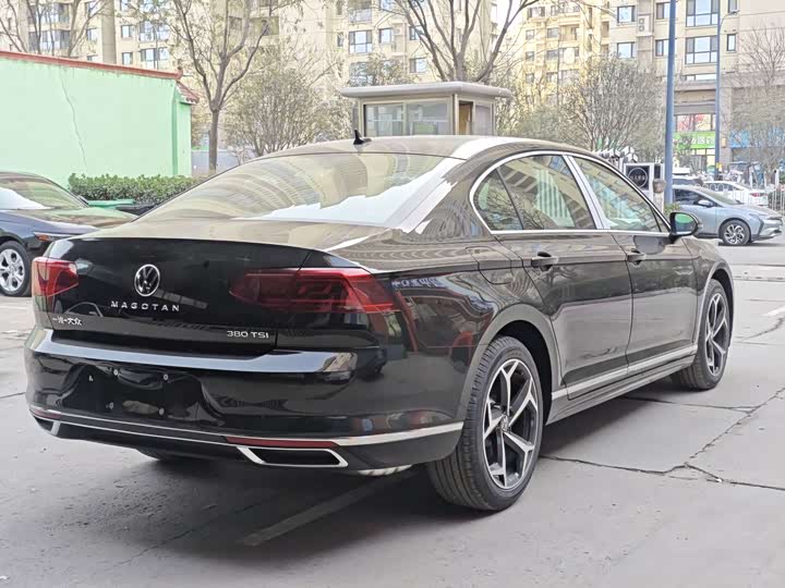 Volkswagen Magotan 2026 2026款 3000万辆甄选款 380TSI DSG豪华型