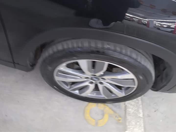 Geely Okavango 2022 2022款 1.8TD 自动舒适型 7座