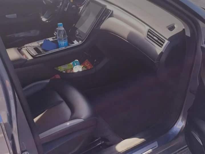 Roewe i6 Max 2020 2020款 300TGI 自动爽酷版