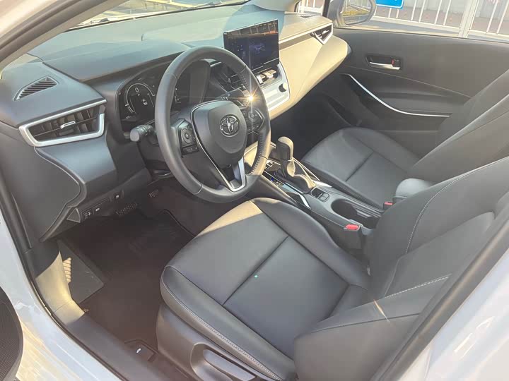 Toyota Corolla 2024 2024款 1.8L 智能电混双擎 精英版