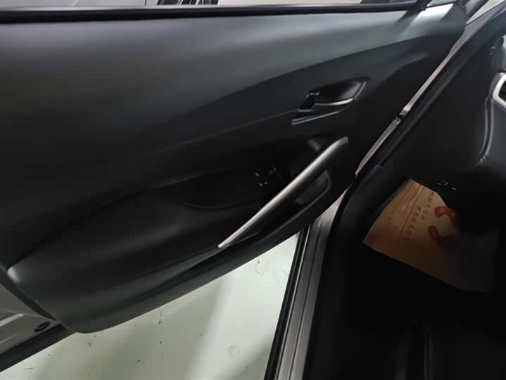 Toyota Corolla Cross 2024 2024款 2.0L 精英版