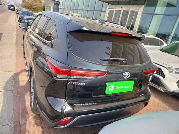 Toyota Highlander 2024 2024款 2.5L智能电混双擎四驱尊贵版 7座