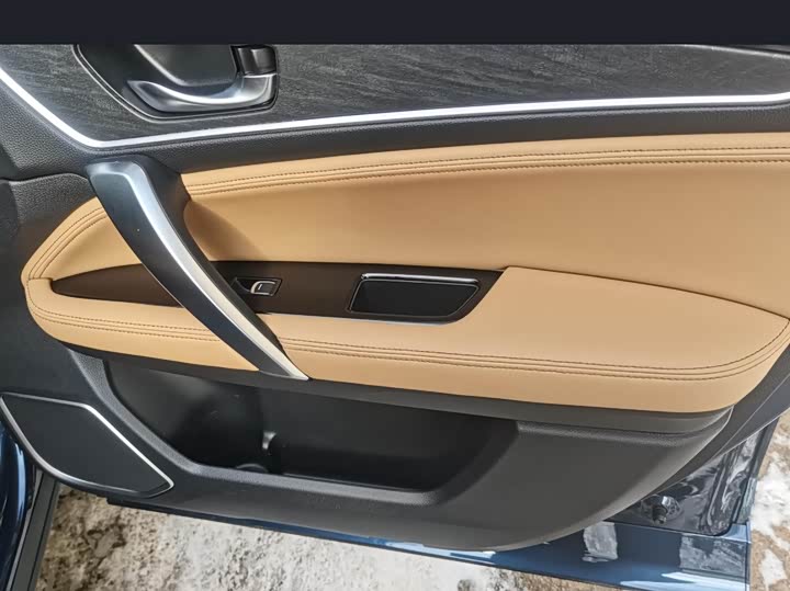 Honda UR-V 2024 2024款 370TURBO 四驱尊享版