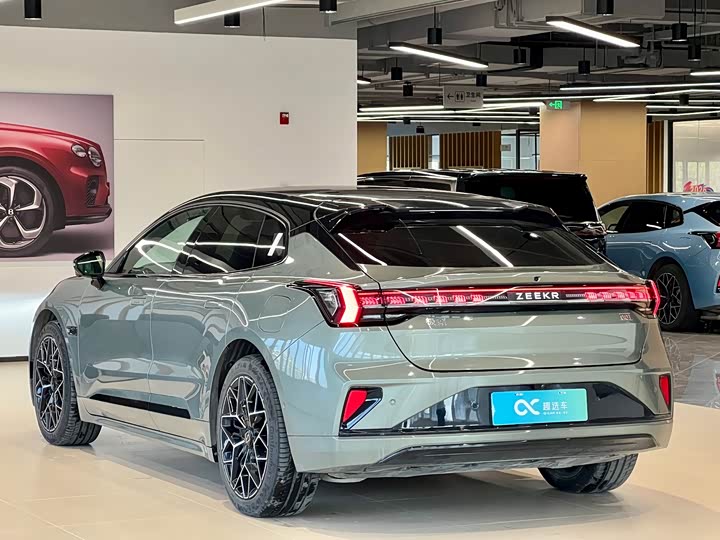 Zeekr 001 2025 2025款 YOU版 100kWh 四驱