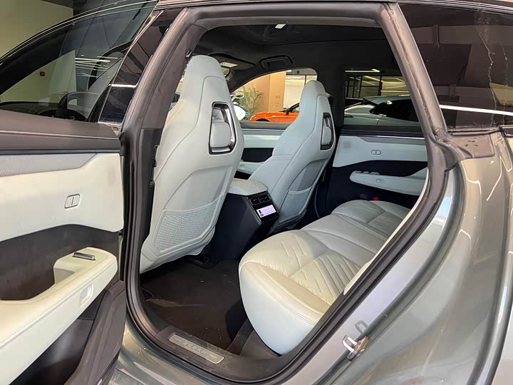 Zeekr 001 2025 2025款 YOU版 100kWh 四驱