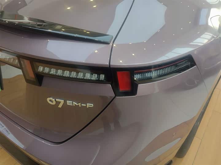 Lynk & Co 07 EM-P Hybrid 2026 2026款 126长续航 Ultra H7