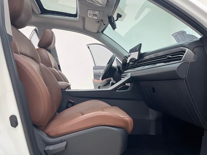 Geely Vision X6 2021 2021款 PRO 1.4T 自动尊贵型