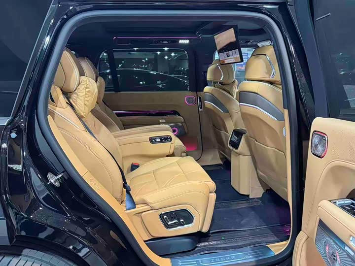 Zeekr 9X 2025 2025款 Max版 55kWh