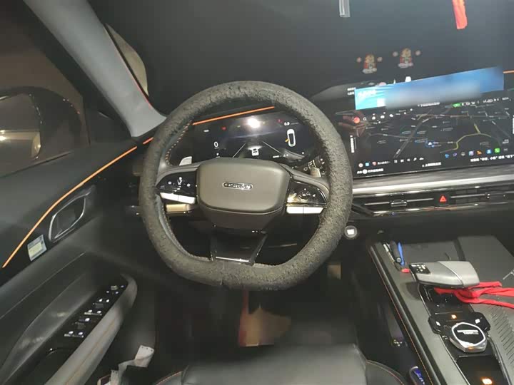 Changan Oshan Z6 2023 2023款 蓝鲸 1.5T DCT智领型城市版