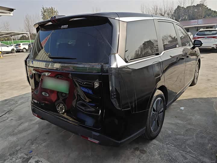 Maxus Mifa 7 2024 2024款 超混 超长续航版 奢享版