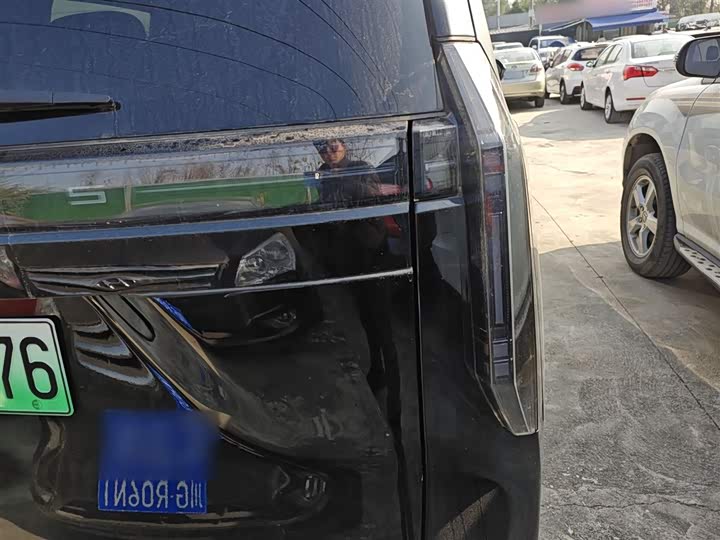 Maxus Mifa 7 2024 2024款 超混 超长续航版 奢享版