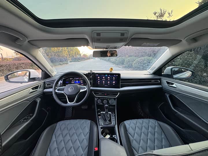 Volkswagen Sagitar L 2025 2025款 改款 300TSI DSG超越版