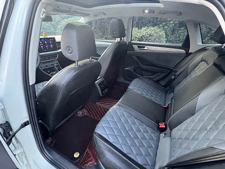 Volkswagen Sagitar L 2025 2025款 改款 300TSI DSG超越版