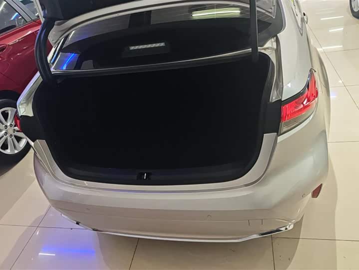 Toyota Levin GT 2023 2023款 改款 2.0L 豪华版