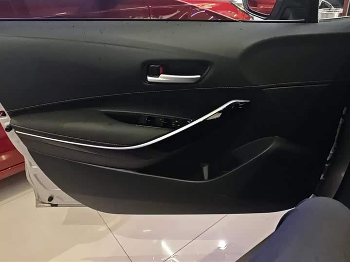 Toyota Levin GT 2023 2023款 改款 2.0L 豪华版