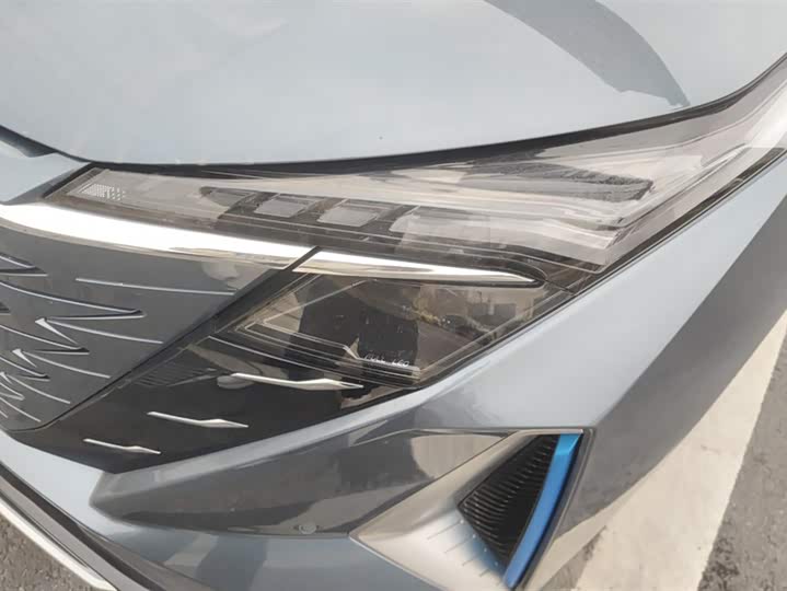 Changan Oshan Z6 Hybrid 2023 2023款 智电iDD 150KM旗舰PLUS