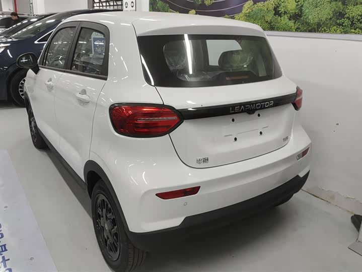 Leapmotor T03 2025 2025款 310舒享版