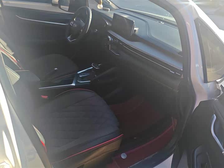 Geely Vision X3 2021 2021款 PRO 1.5L CVT尊贵型