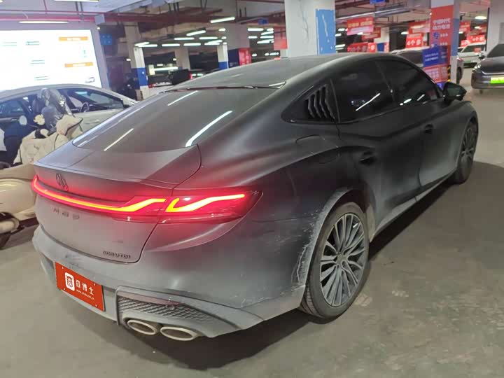 MG Motor 7 2025 2025款 2.0T 405 AT奢享版