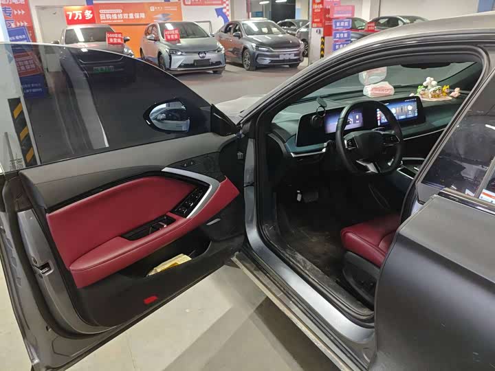 MG Motor 7 2025 2025款 2.0T 405 AT奢享版