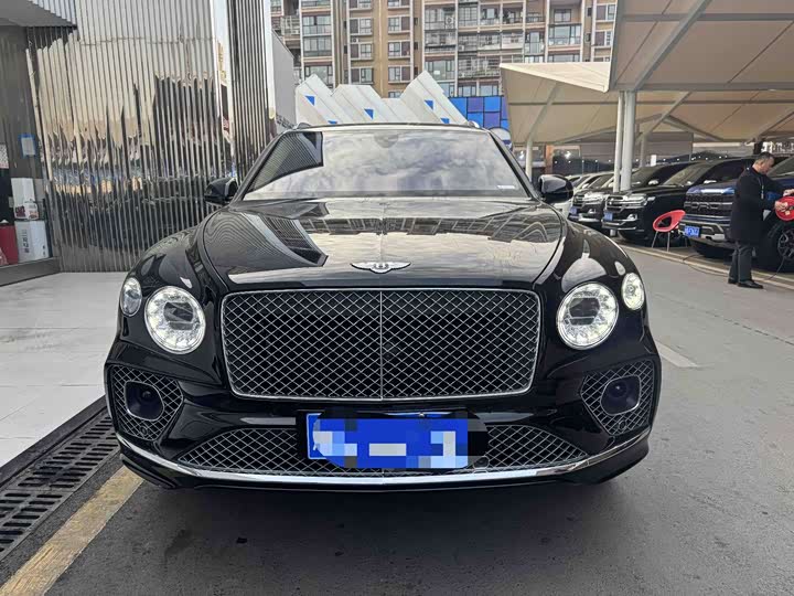 Bentley Bentayga 2024 2024款 4.0T V8