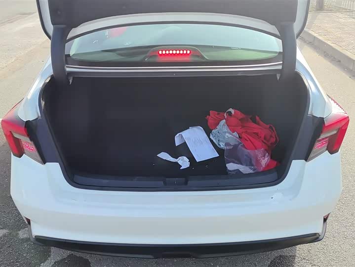 Honda Integra 2023 2023款 240TURBO CVT领先版