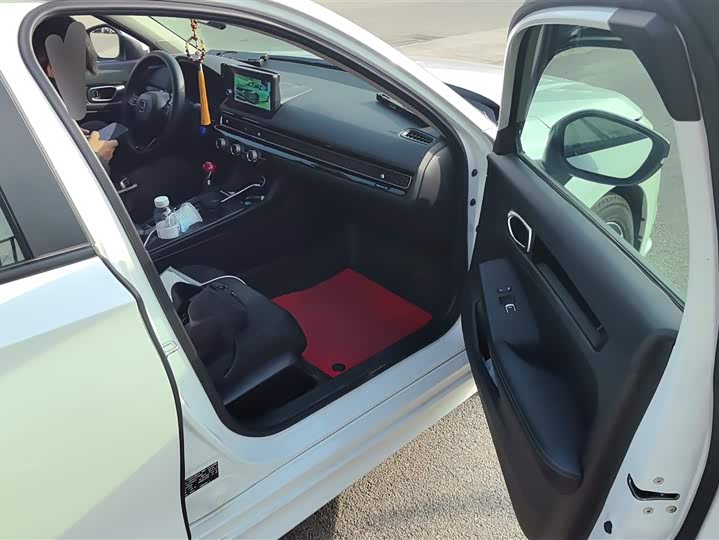 Honda Integra 2023 2023款 240TURBO CVT领先版