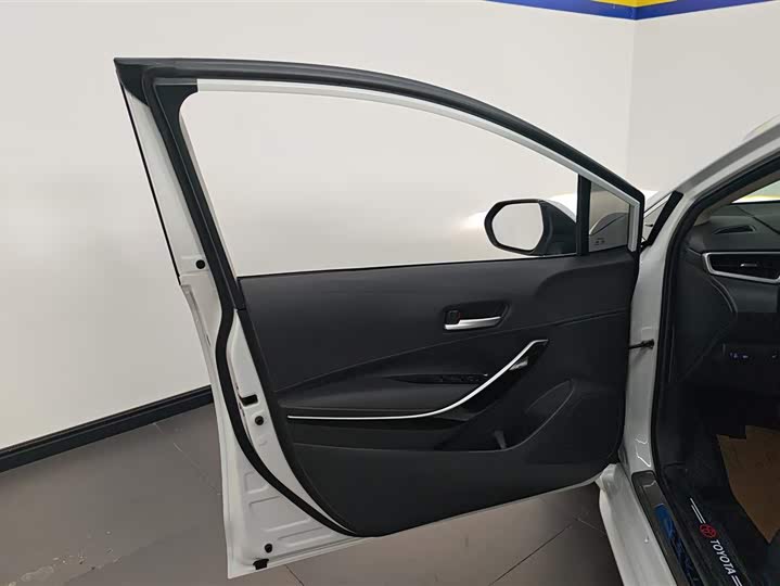 Toyota Levin GT 2021 2021款 2.0L 豪华版