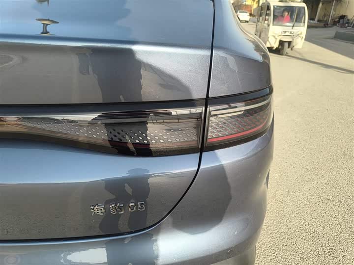 BYD Seal 05 DM-i Hybrid 2025 2025款 DM-i 智驾版 55KM豪华型