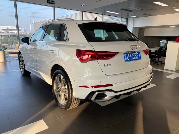 Audi Q3 2024 2024款 40 TFSI 时尚动感型
