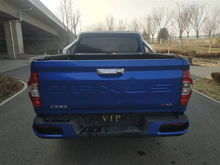 Maxus T70 2021 2021款 2.0T柴油自动四驱精英版长箱高底盘