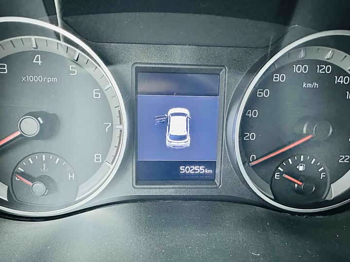 Kia KX1 2021 2021款 1.4L CVT趣享天窗款