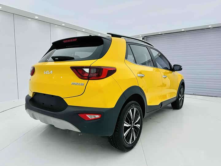 Kia KX1 2021 2021款 1.4L CVT趣享天窗款