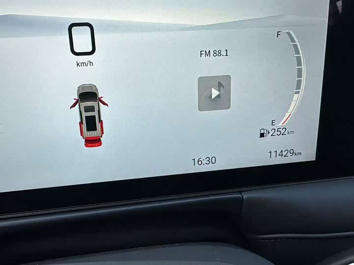 Maxus G10 2025 2025款 MAX 2.0T 自动旗舰版 汽油 7座