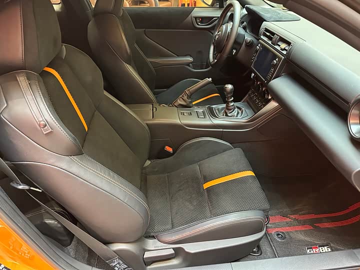 Toyota GR86 2023 2023款 GR 86 2.4L 手动十周年纪念版