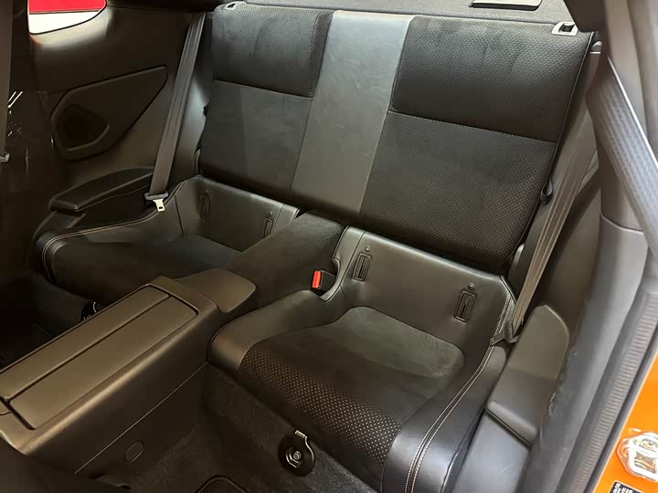 Toyota GR86 2023 2023款 GR 86 2.4L 手动十周年纪念版