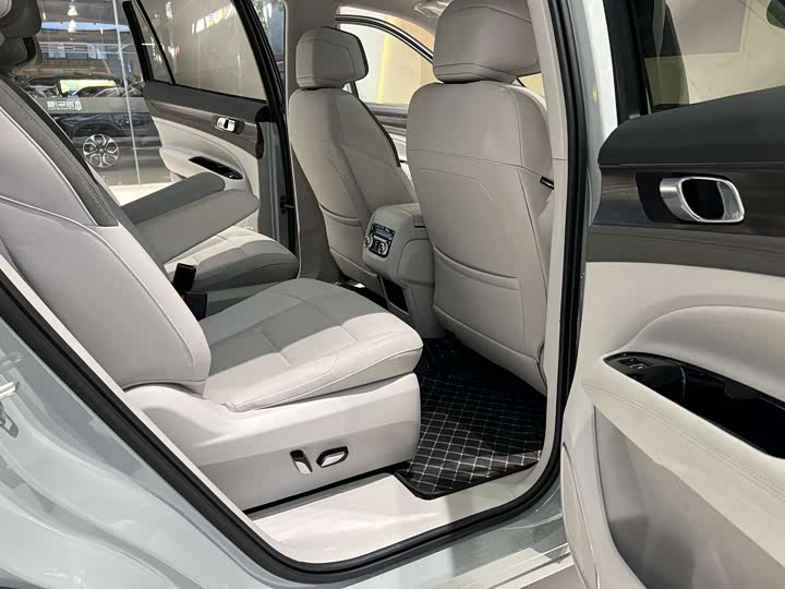 Ford Equator Hybrid 2025 2025款 尊领型