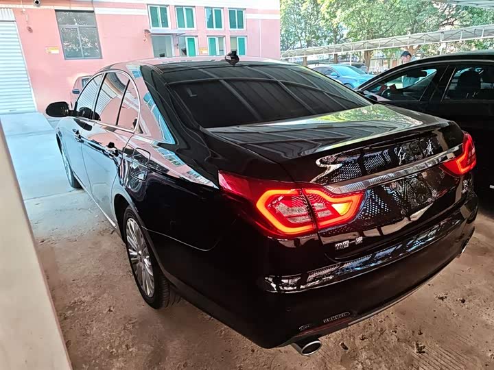 Hongqi H7 2021 2021款 2.0T 旗舰版