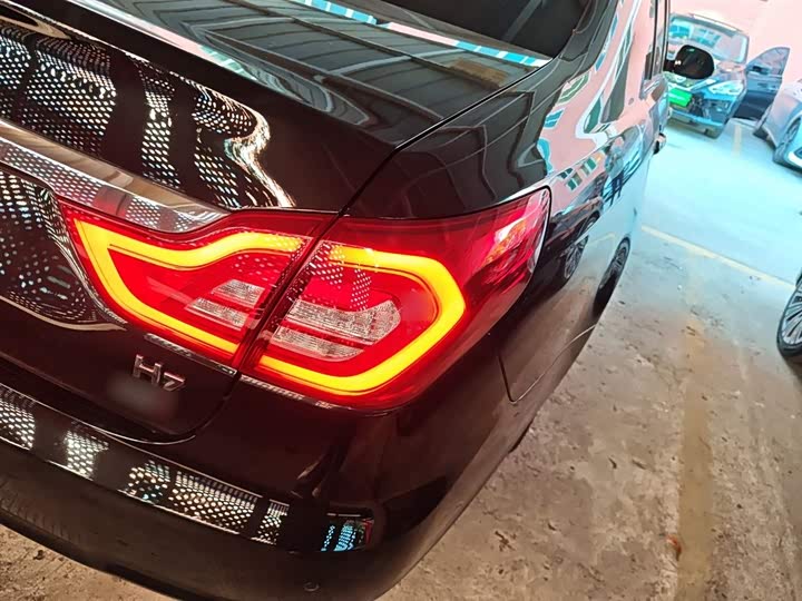 Hongqi H7 2021 2021款 2.0T 旗舰版