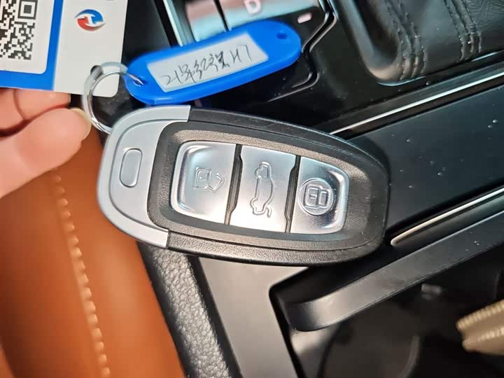 Hongqi H7 2021 2021款 2.0T 旗舰版