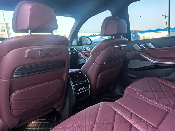 BMW X5 2023 2023款 xDrive 40Li M运动套装